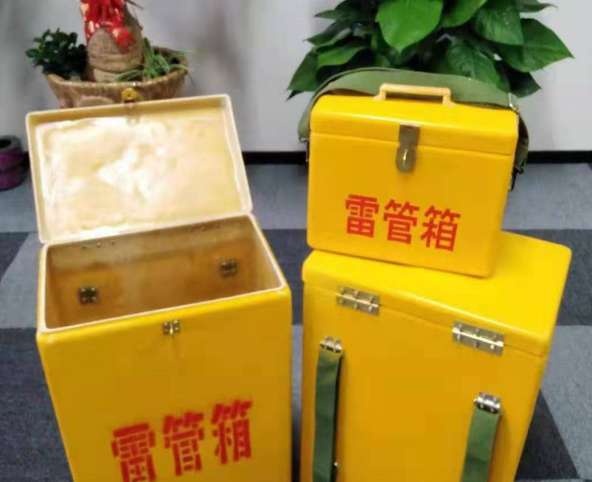 怀远玻璃钢雷管箱有哪些特点
